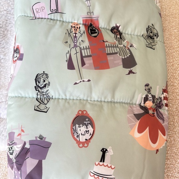 NWT Rare Disney Parks Haunted Mansion Puffer Jacket - Picture 2 of 9